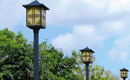 平安庭院灯安装间距与布灯设计全解析 平安庭院灯安装间距与布灯设计全解析